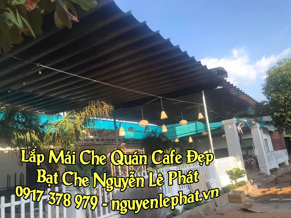 Giá Bạt Kéo Quán Cafe