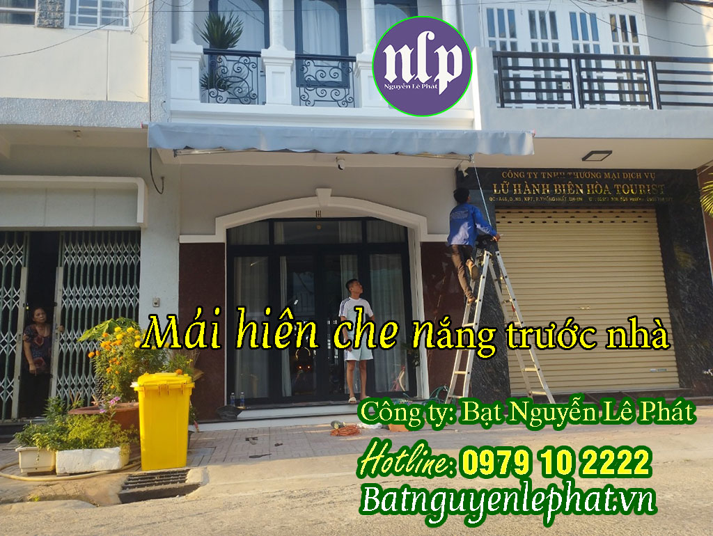 Hình ảnh mái hiên quay tay tại quán cafe Hình ảnh mái hiên quay tay tại quán cafe